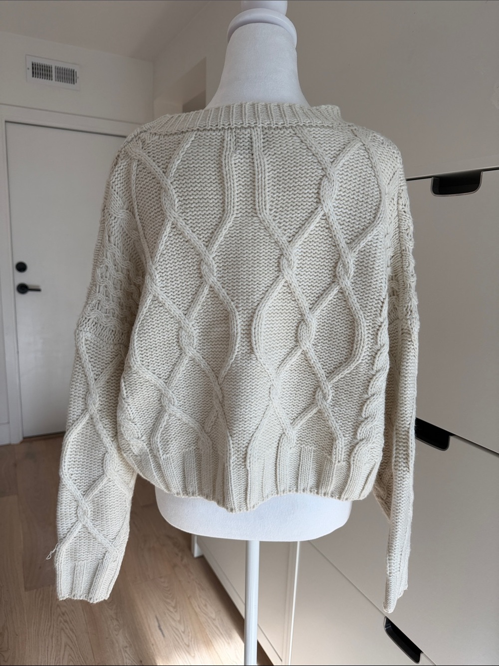 Princess Polly Cream Cable Knit Crew Sweater - Picture 3 of 4